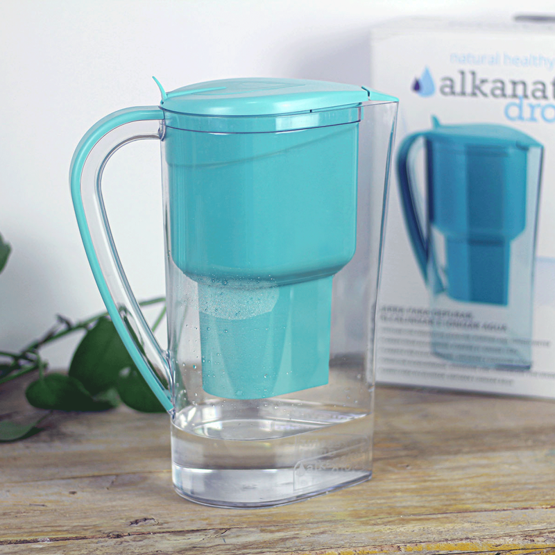 
                  
                    Alkanatur Pitcher with Pack of Filters and OmWater Gratitude Bottle bundle
                  
                